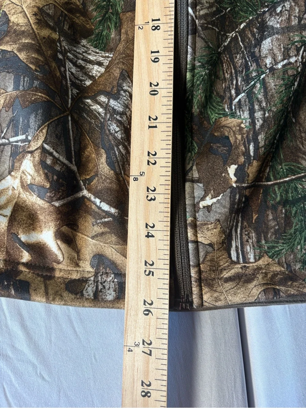 Magellan Outdoors Youth XL Realtree Camo Softshell Hunting Jacket Full Zip